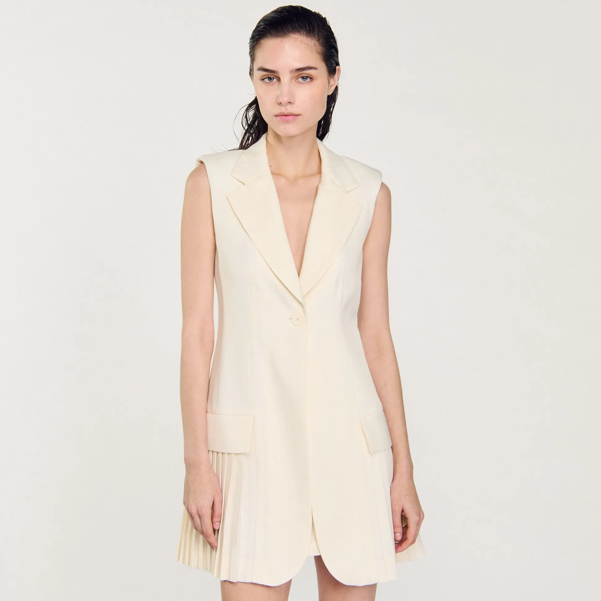Abito Corto Stile Tailleur A Pieghe