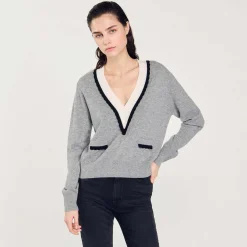 Pullover Con Scollo A V A Contrasto