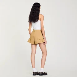 Shorts Con Volant