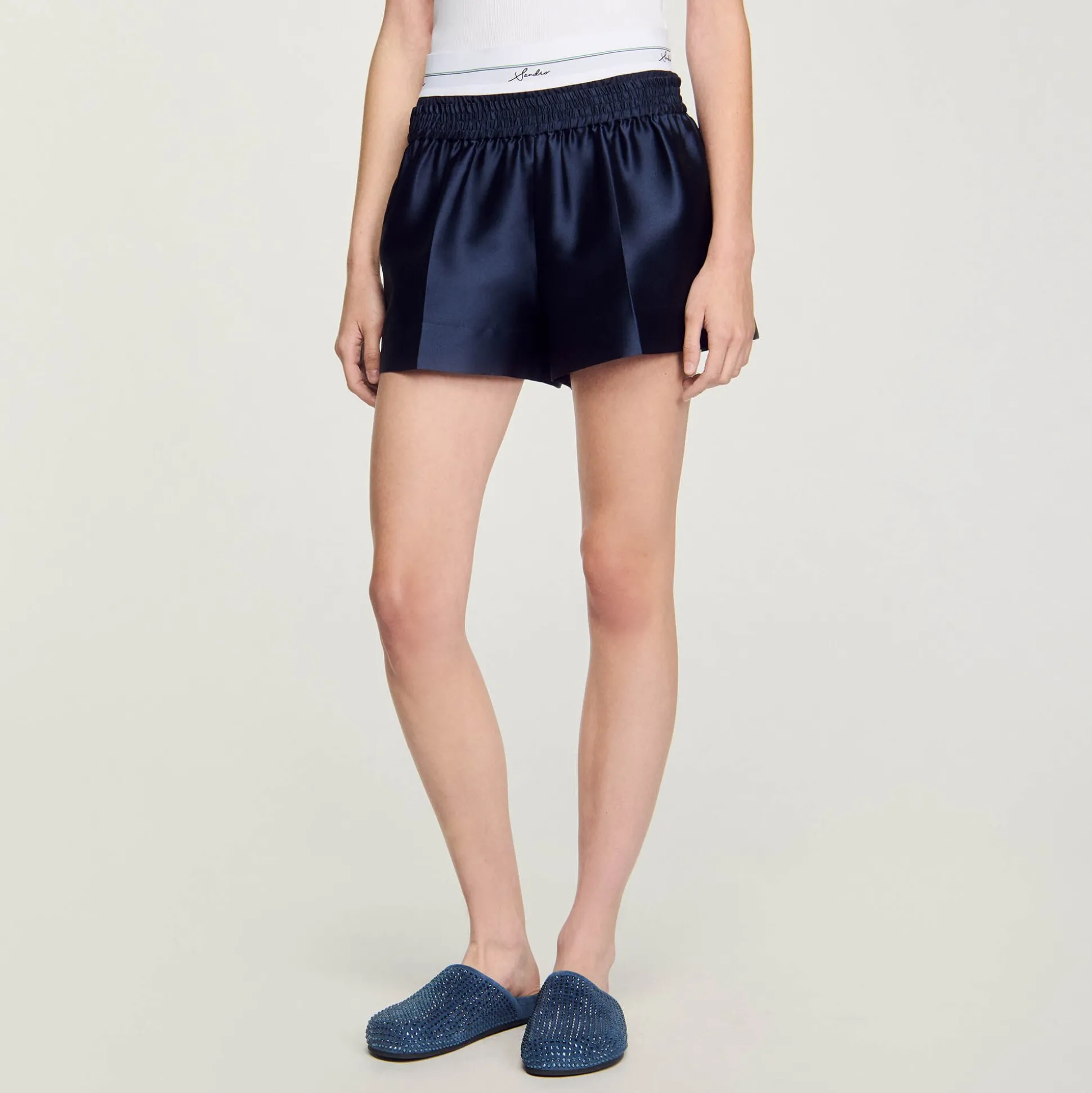 Shorts Tipo 2 In 1 In Raso
